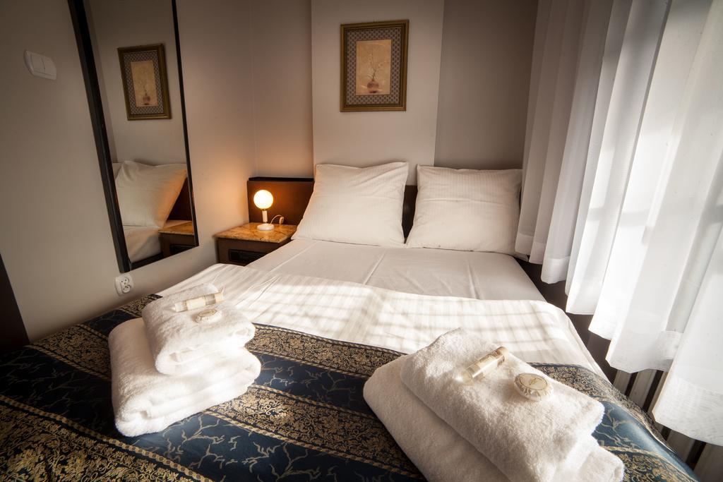 Maria Hotel